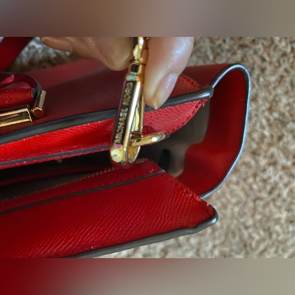 Michale Kors Leather Satchel purse - Picture 11 of 11